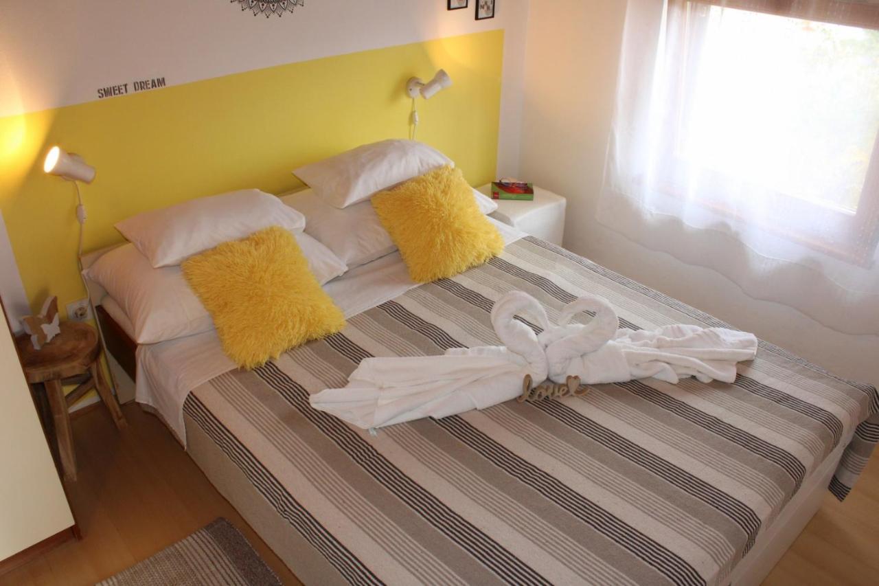 Lily'S Lovely Apartments Fažana Exterior foto