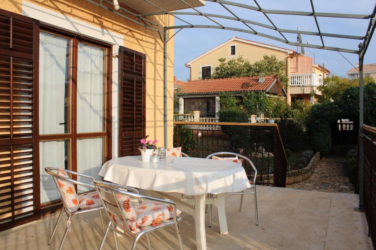 Lily'S Lovely Apartments Fažana Exterior foto